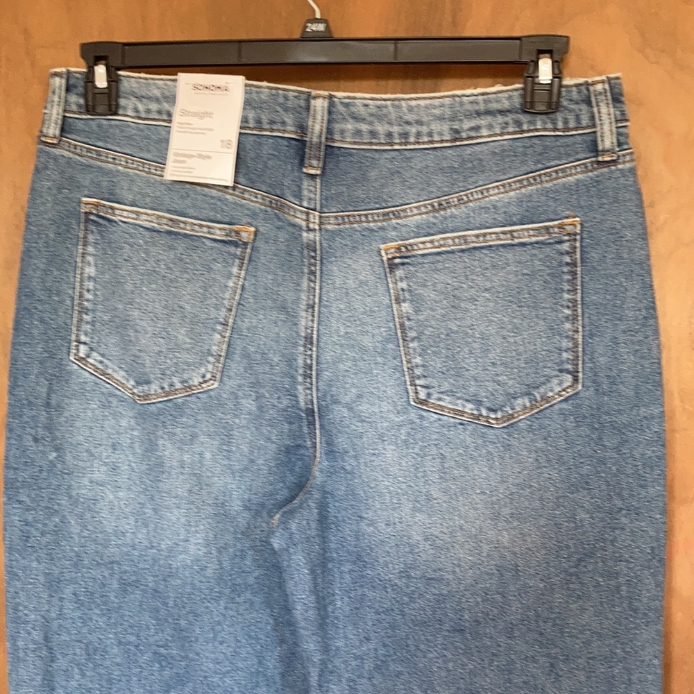 Sonoma high rise straight vintage style jean size 18 - Picture 9 of 14